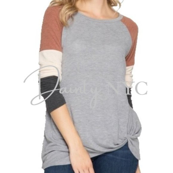Colorblock Sleeve Top With Front Twist - Picture 4 of 5